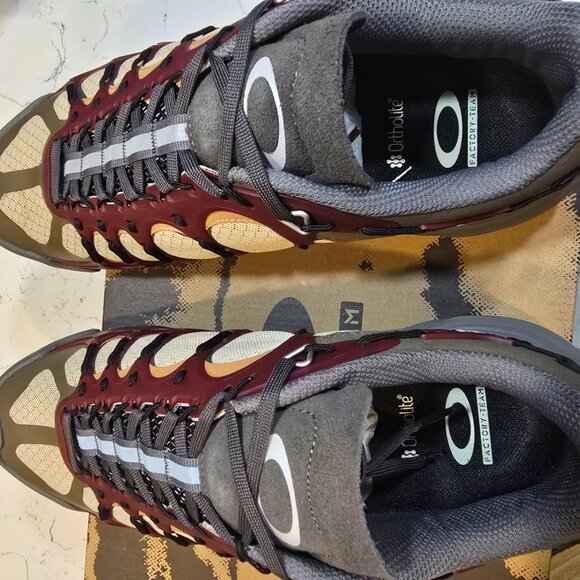 OAKLEY FACTORY TEAM X BRAIN DEAD IBEX RED SIZE 10 MENS NEW SHOE TRAIL HIKING - Picture 6 of 14